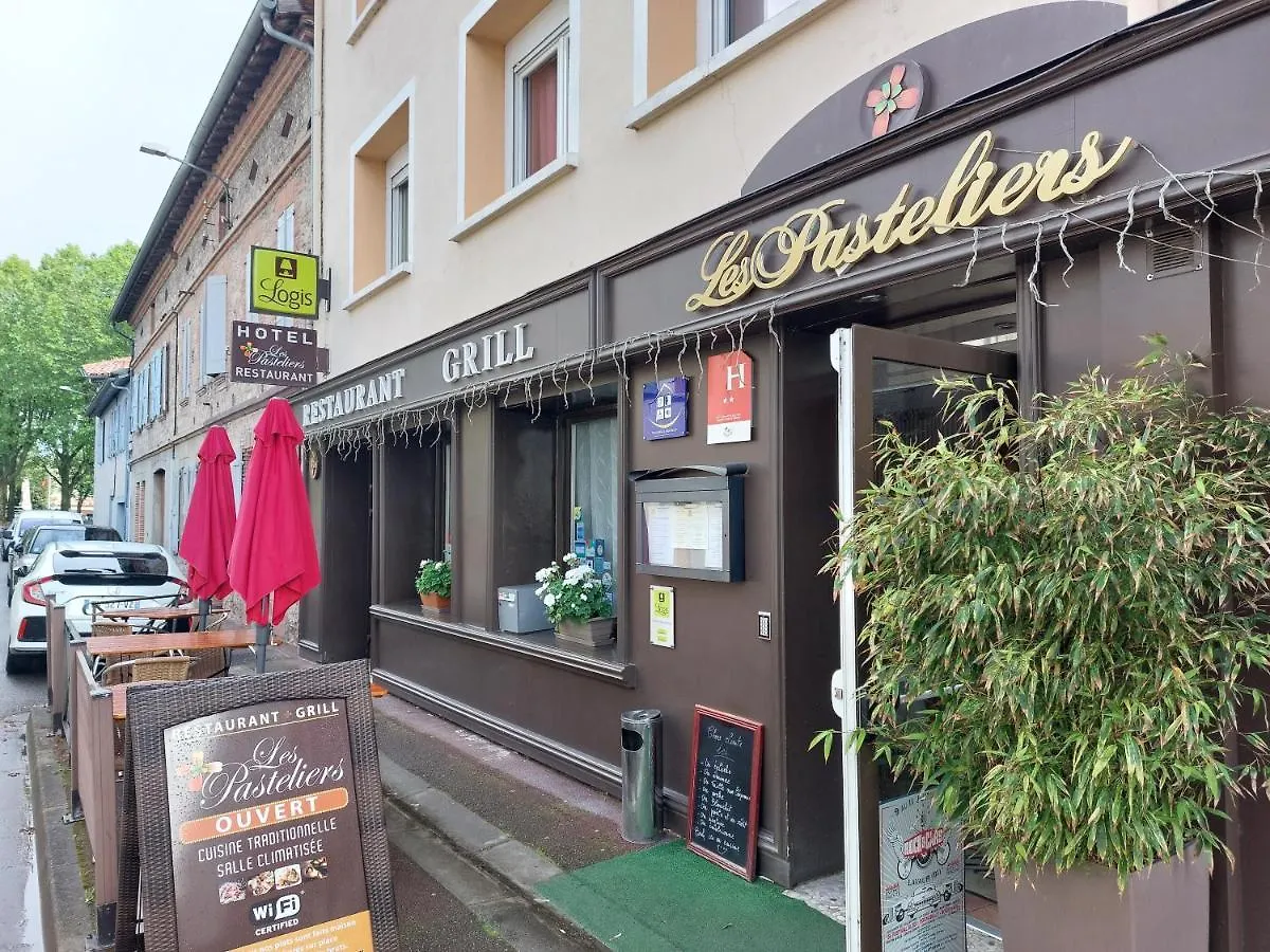 Logis Hotel - Les Pasteliers لافاور
